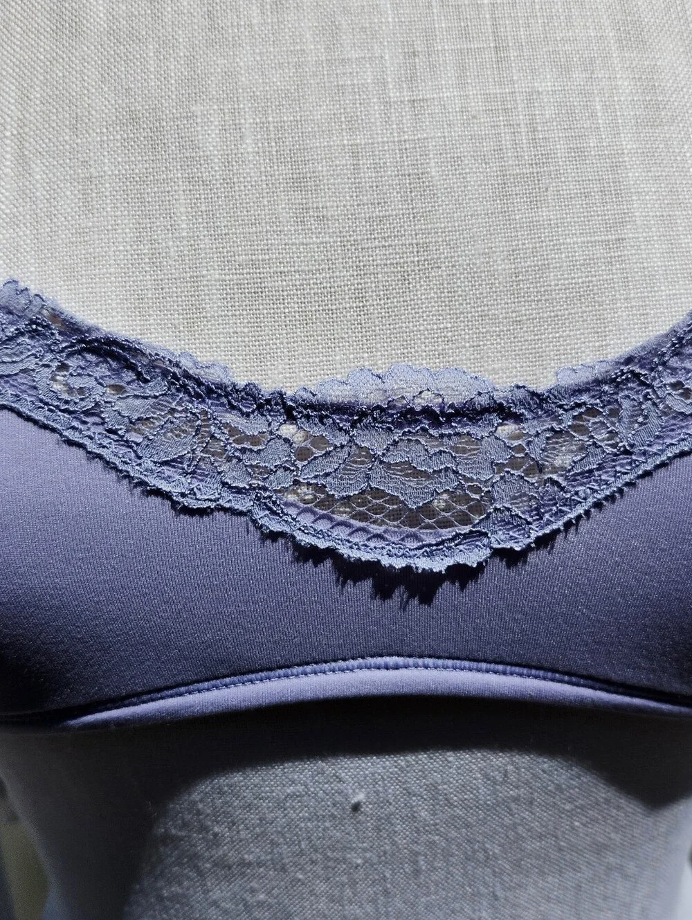 SKIMS Fits Everybody Lace-Trim Bralette in Color: Jupiter Sz Large - Picture 4 of 14